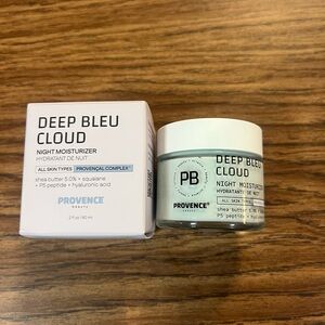 Deep Bleu Cloud Night Moisturizer - White